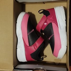 Kids shoes
